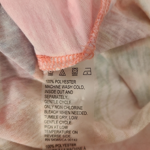 🌟4/$15 Allison Daley Pink Butterfly T-Shirt Size Small Petite - Picture 7 of 7